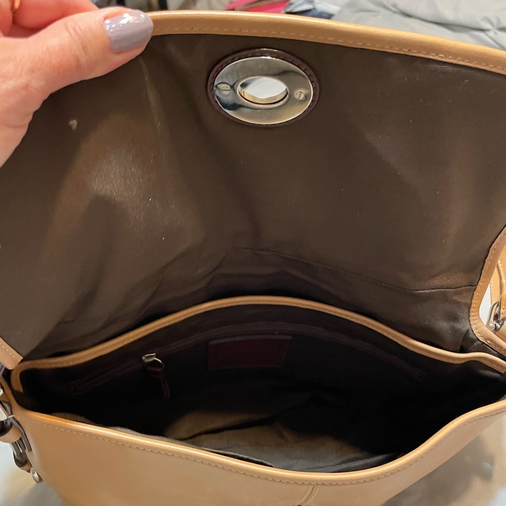 Coach Tan Leather Shoulder Bag - Picture 7 of 8